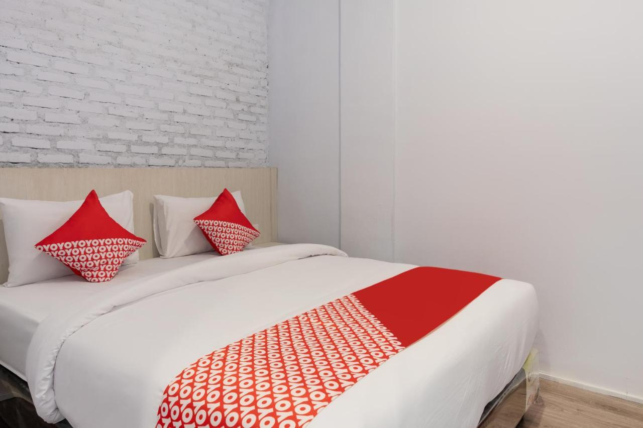 Super Oyo 3150 Theodore Homestay Μεντάν Εξωτερικό φωτογραφία