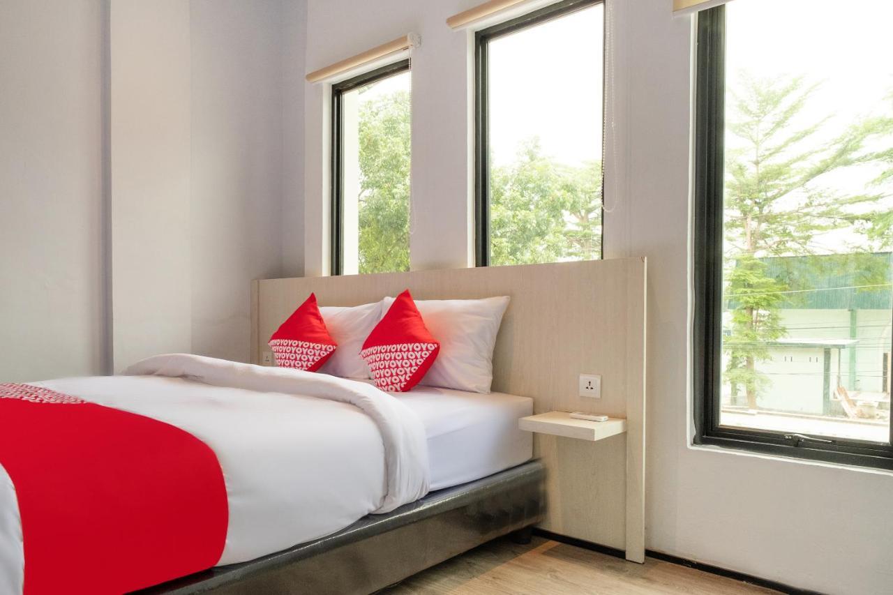 Super Oyo 3150 Theodore Homestay Μεντάν Εξωτερικό φωτογραφία