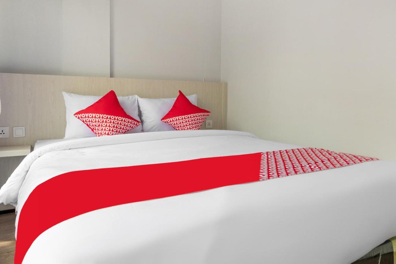Super Oyo 3150 Theodore Homestay Μεντάν Εξωτερικό φωτογραφία